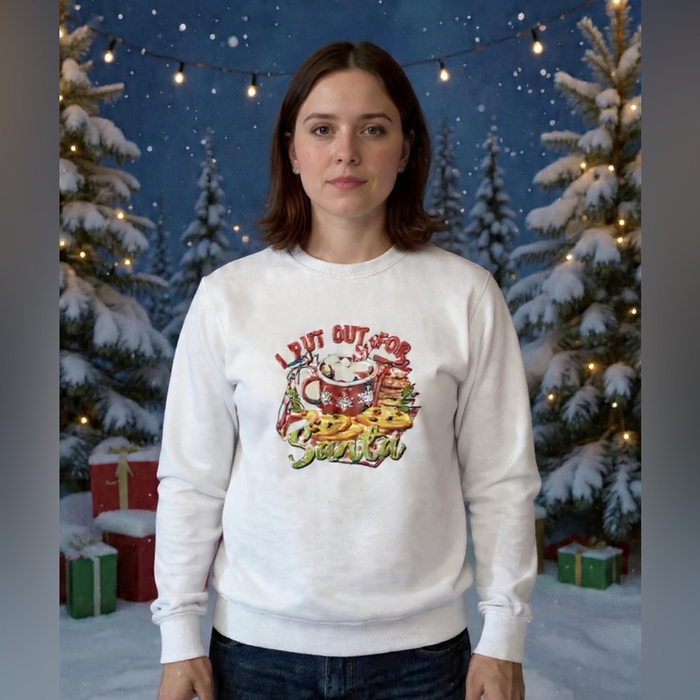 White Holiday Graphic Sweatshirt with Festive Cocoa Print